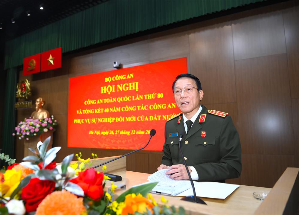 Toàn lực lượng Công an nhân dân đoàn kết thống nhất, chung sức đồng lòng, nỗ lực phấn đấu hoàn thành tốt nhiệm vụ công tác năm 2025